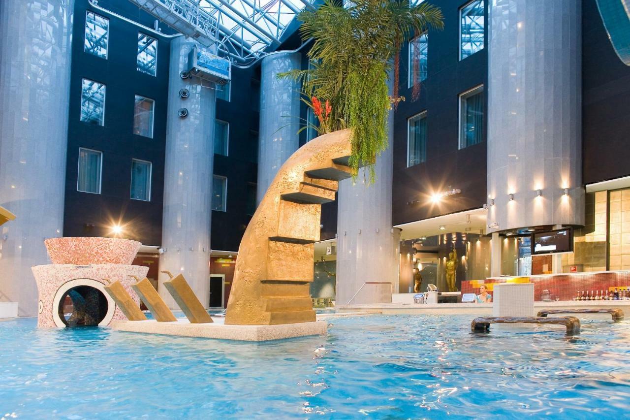 Tallink Spa & Conference Hotel Exterior foto